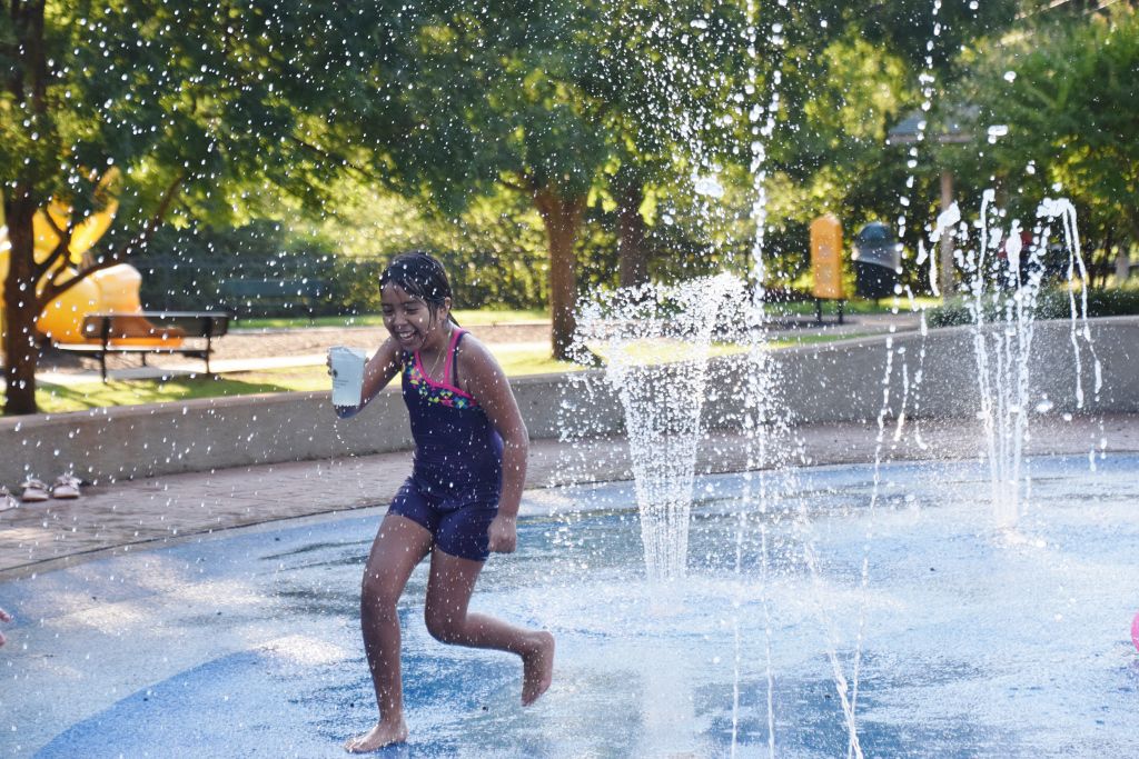 flowers and marthas fountain8-19 108 (1024x683).jpg
